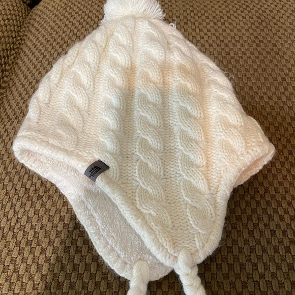 NorthFace toboggan - Picture 2 of 4